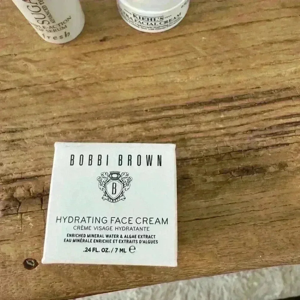 HIGH END SKINCARE 🚨BUNDLE🚨~ Minis !!!